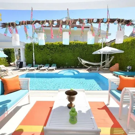 Private Luxury