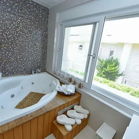 Private Luxury