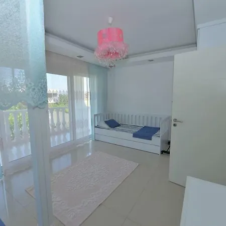 Private Luxury *